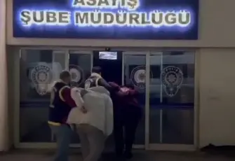 Sosyal medyadan tanışıp eve çağırdıkları erkeği gasp eden çift tutuklandı