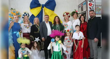 Aşkın meyvesi olan Uluslararası Ukrayna Okulu Adana’da açıldı