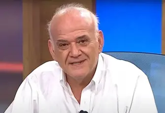 Eski hakem Ahmet Çakar gözaltı sonrası hastaneye kaldırıldı