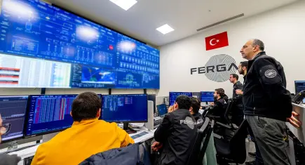 Fergani, dünyada bir ilke imza attı: Hibrit yörünge motoru uzayda ateşlendi