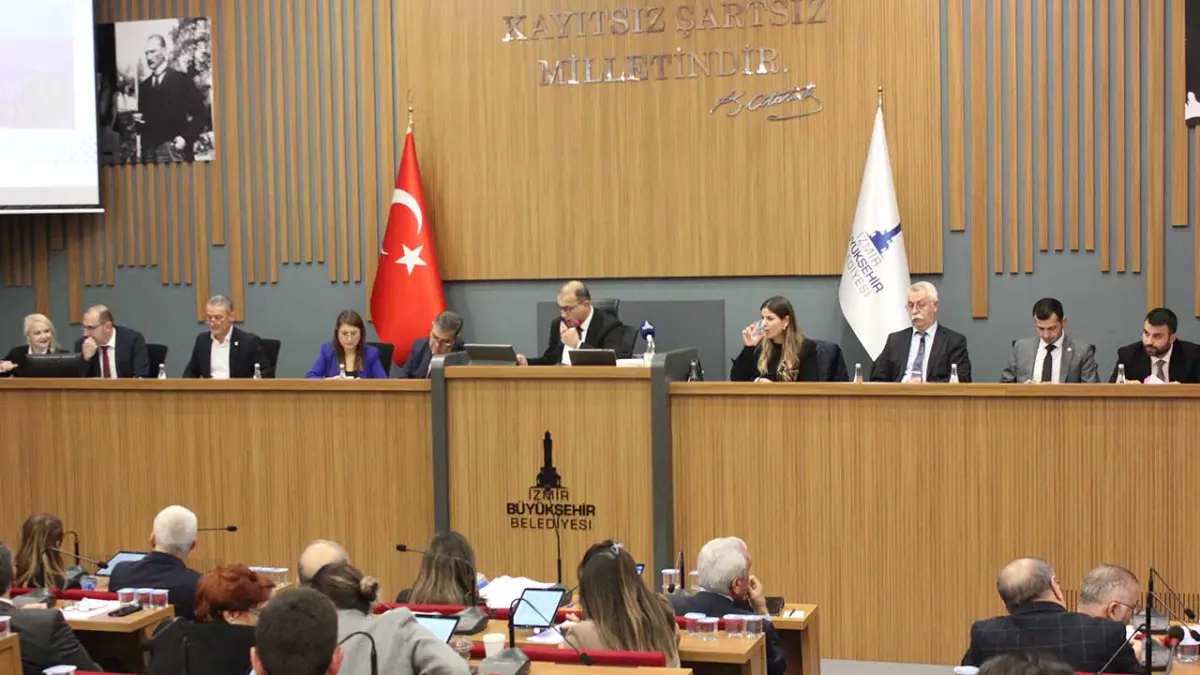 Büyükşehir Meclisi’nde yoğun gündem: Nitrit asit, kiralama ve Martı Tag polemiği haberinin görseli