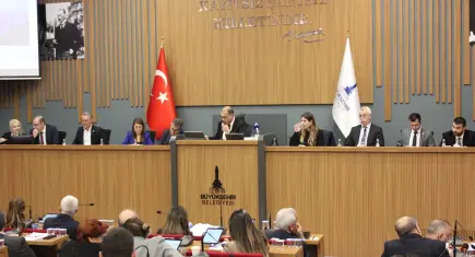 Büyükşehir Meclisi’nde yoğun gündem: Nitrit asit, kiralama ve Martı Tag polemiği