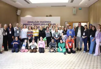 Çeşme’de üç günlük sanatla terapi kampı tamamlandı