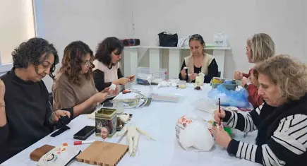 Çiğli’de kadınlar “kitre bebek” sanatını yaşatıyor