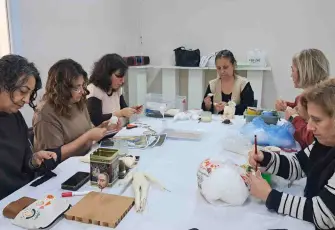 Çiğli’de kadınlar “kitre bebek” sanatını yaşatıyor