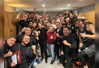 Efes’i deviren Petkimspor moral depoladı