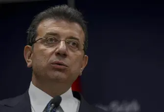 İmamoğlu’nun diploma davası ertelendi: Bu kumpasa karşı sonuna kadar mücadele edeceğim
