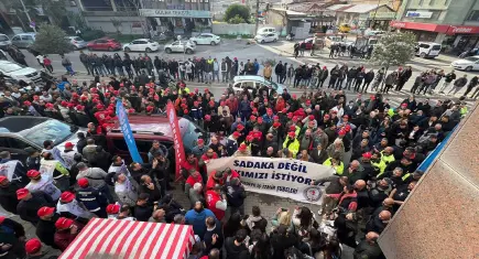 İzmir'de maaş krizi Belediye İş'e de sıçradı 