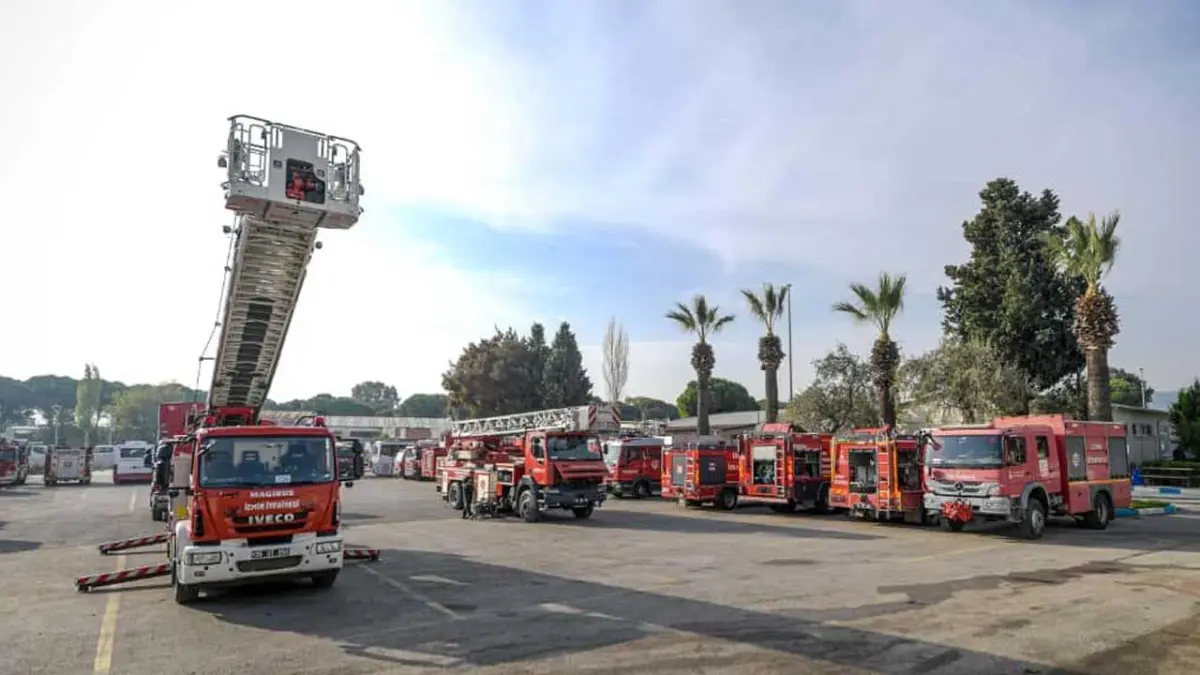 İzmir itfaiyesinin gücünü ayakta tutan gizli ekip: Mekatronik atölyesi haberinin görseli