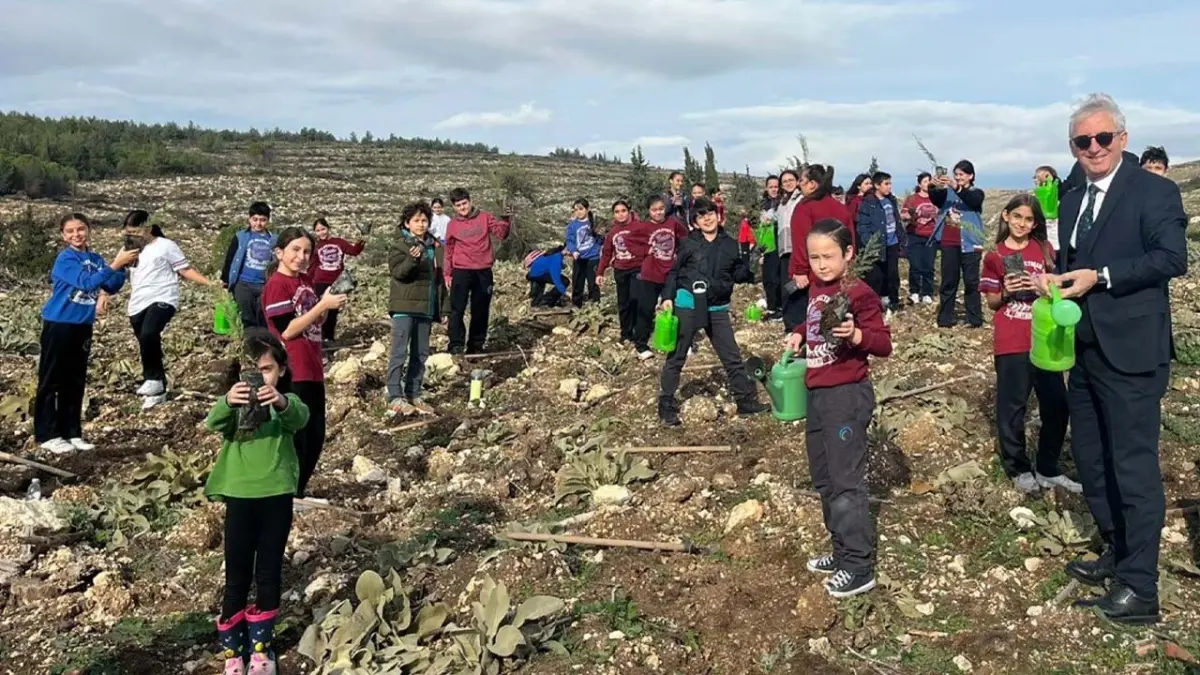 Makbule Anne'ye 100'üncü yaş hediyesi haberinin görseli