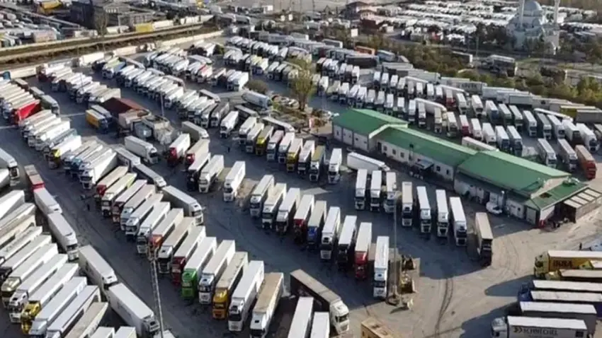 Yunanistan grevi kapıları vurdu: Kapıkule ve Hamzabeyli’de TIR kuyruğu!