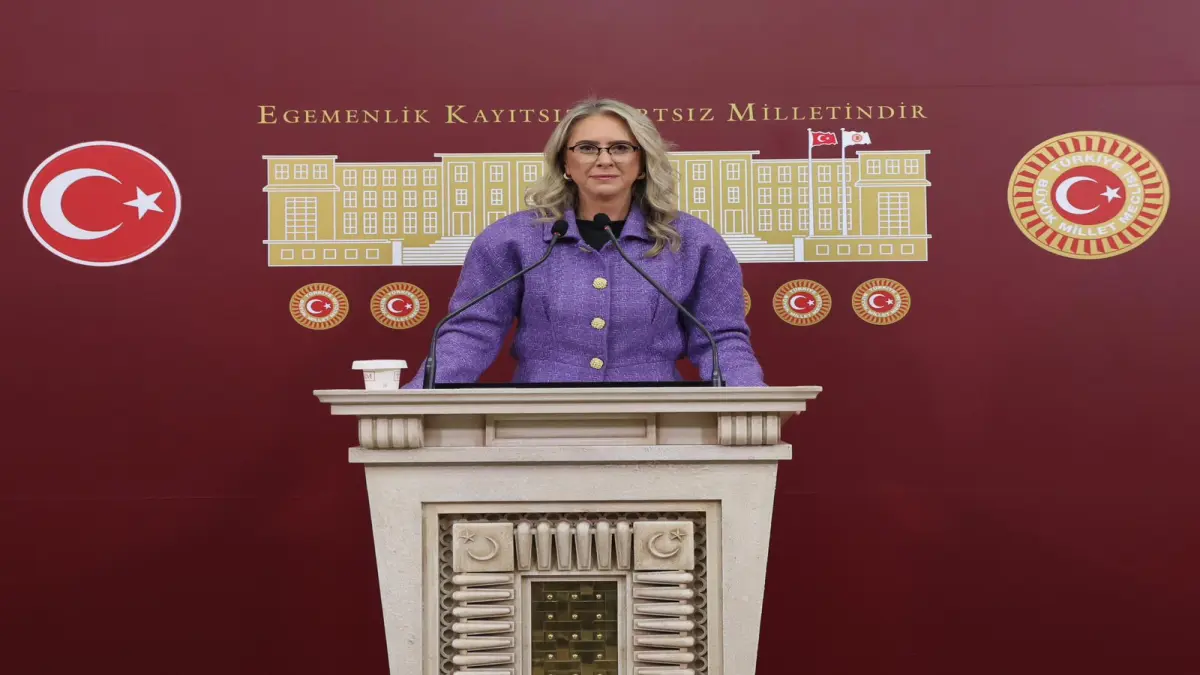 Çankırı’dan Tugay’a yanıt: Desteğe hazırım ama önce borçlar kapanacak haberinin görseli