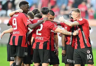 Gaziantep FK'dan sert tepki: Penaltı verilmedi, oyuncumuzun yüz kemiği kırıldı!