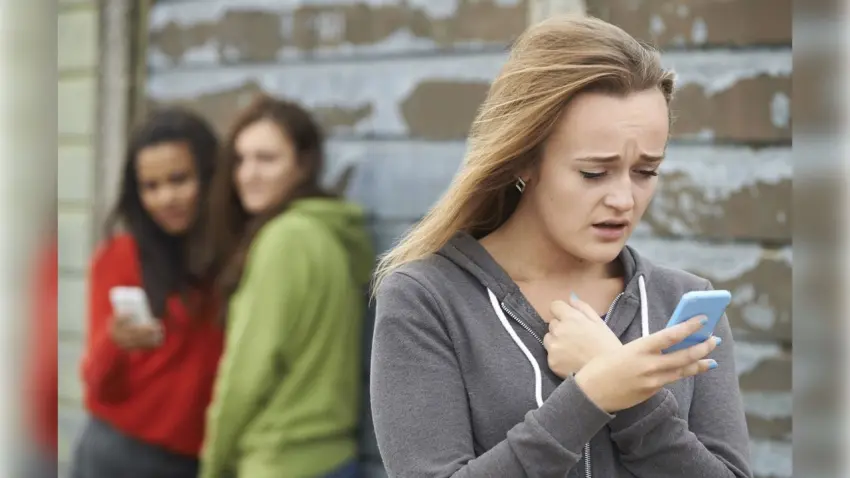 Kadın Adayları Destekleme Derneği: Her yıl milyonlarca kadın ve kız çocuğu çevrimiçi tacize maruz kalıyor haberinin görseli