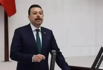 Kaya’dan İzmir’in turizm potansiyeli hakkında açıklama: Ortak bir akıl yok