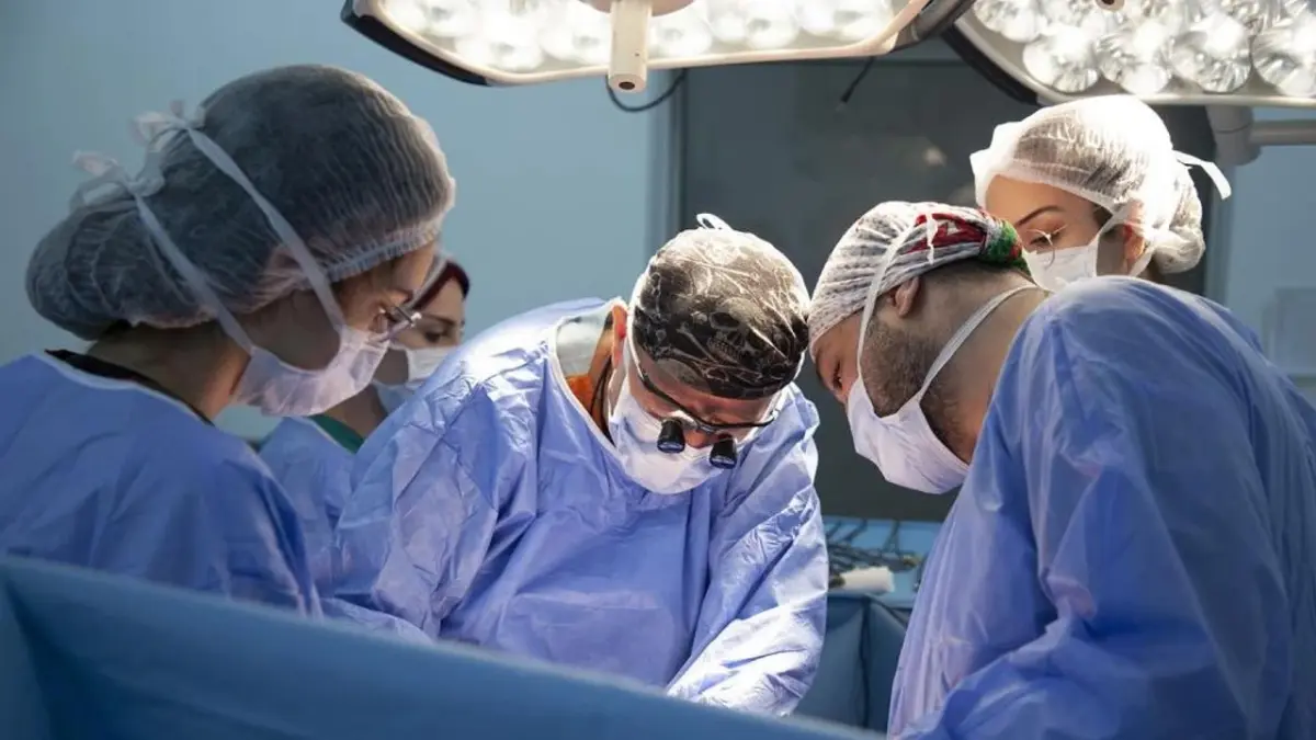 Kuduzlu böbrek nakledilen hasta yaşamını yitirdi haberinin görseli