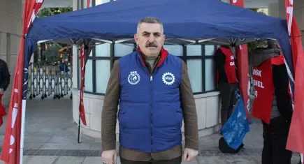 Topal: Mali sorunu biliyoruz ama burada işçi var