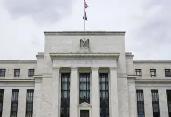 Fed yılın son faiz kararını açıkladı