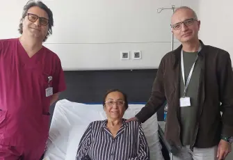 Hipofiz tümörü yüzünden gözünü kaybediyordu