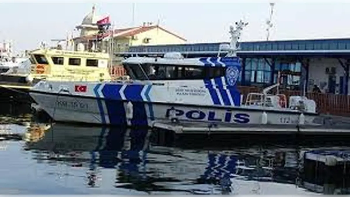 İzmir haber: Denizde genç bir adamın cesedi bulundu haberinin görseli