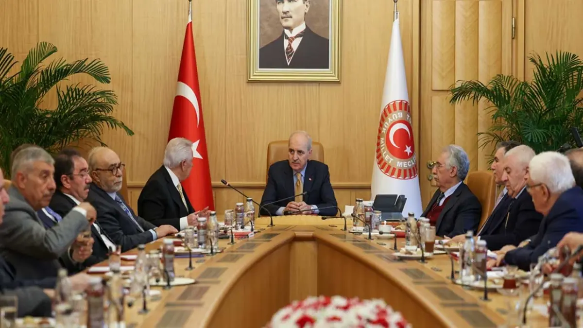 TBMM Başkanı Kurtulmuş:Terörsüz Türkiye geri dönüşü olmayan yola girdi haberinin görseli