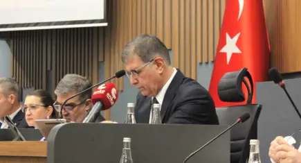 Tugay: İZBAN tek elden yönetim ile düzelir