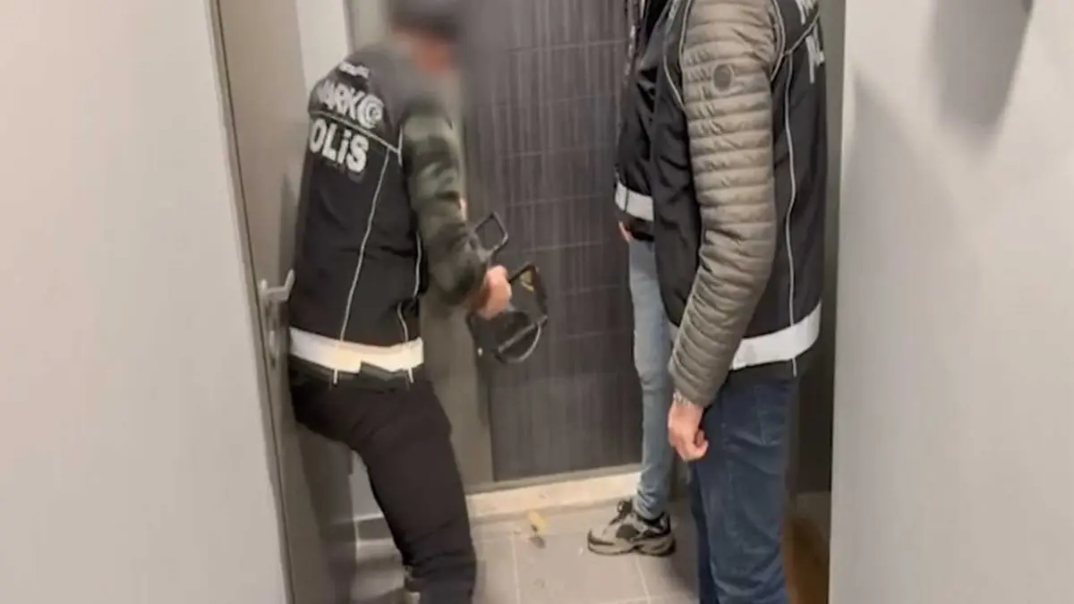 Zehir tacirlerine dev operasyon: 133 bin adet yasaklı madde ele geçirildi haberinin görseli