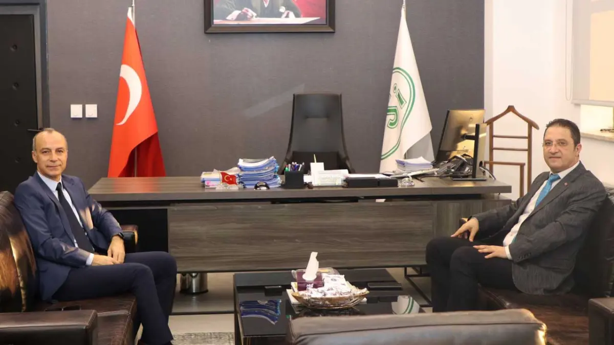 BİK İzmir Bölge Müdürü Başeğmez'den DSİ Bölge Müdürü Bilgi'ye ziyaret haberinin görseli