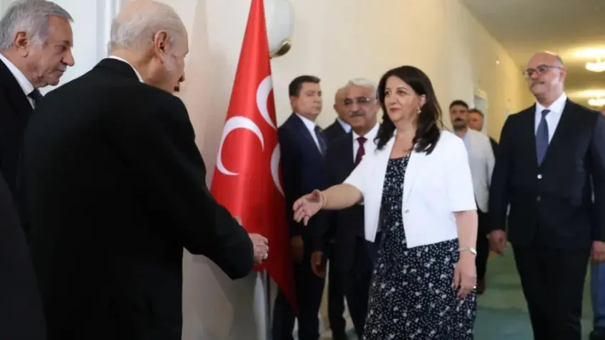 DEM Parti, Bahçeli ve Babacan'ı ziyaret edecek haberinin görseli