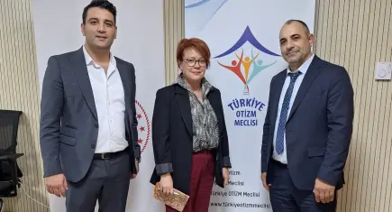 İzmirli STK’lar Ankara’da: Otizm Eylem Planı bakanlığa taşındı