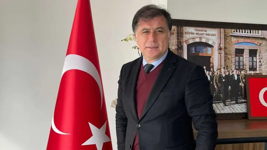 DEVA Partisi İzmir İl Başkanı Aybar Uygur: Ege turizmi çöküşün eşiğinde haberinin görseli