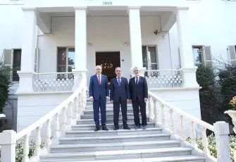 Ege Üniversitesinde rektörlük devir teslim töreni yapıldı