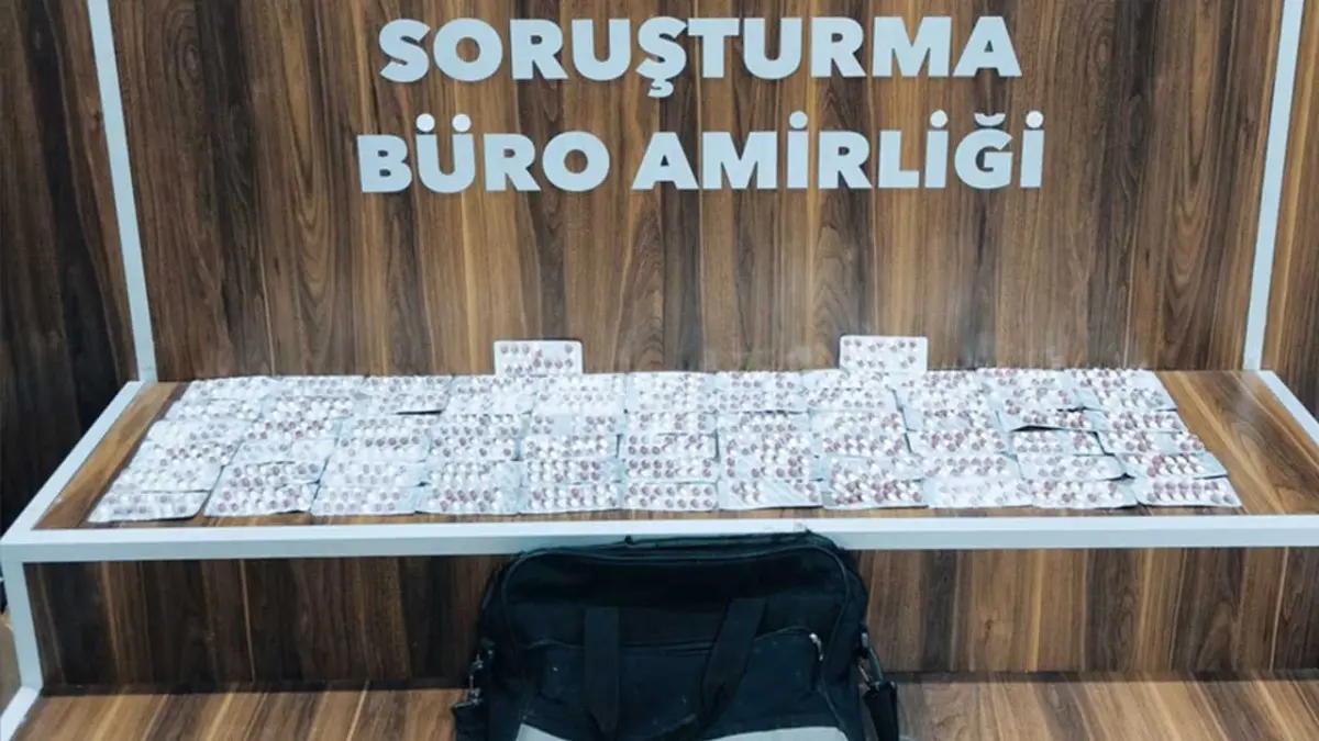 Gaziemir'de yasaklı madde operasyonu: 2 zanlı yakalandı haberinin görseli