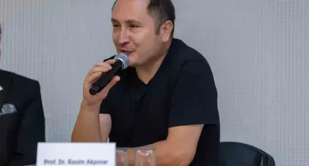 İzmir Bakırçay Üniversitesi'ne yeni rektör atandı: Prof. Dr. Rasim Akpınar kimdir?