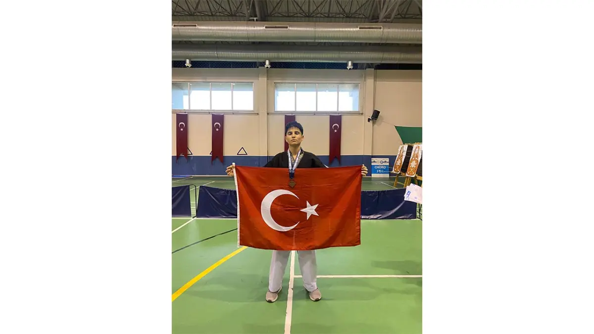 İzmirli genç sporcu dünya üçüncüsü oldu haberinin görseli
