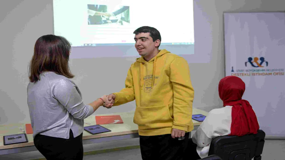 Türkiye’de bir ilk: Destekli İstihdam Ofisi haberinin görseli