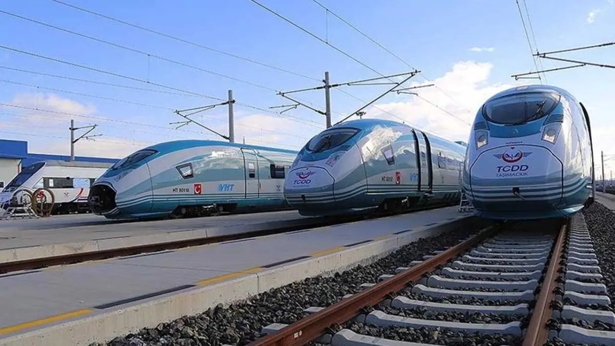 YHT'de ek sefer kararı: Ankara-İstanbul hattına yeni trenler geliyor! haberinin görseli