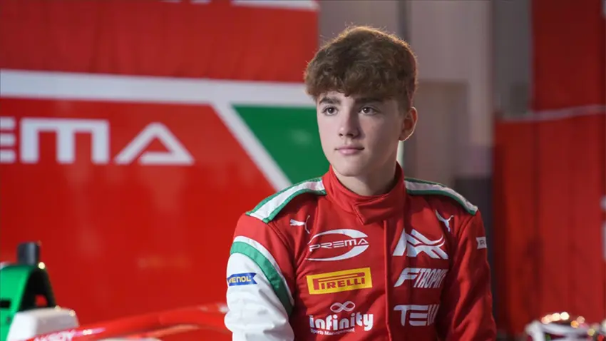 Alp Aksoy, Formula Trophy 2025 sezonunu şampiyon tamamladı! haberinin görseli