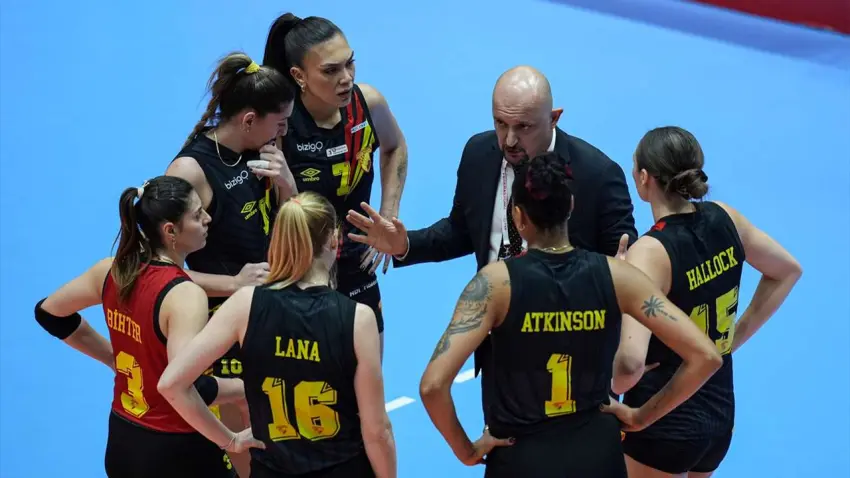 Göztepe evinde Eczacıbaşı’na 3-0 yenildi