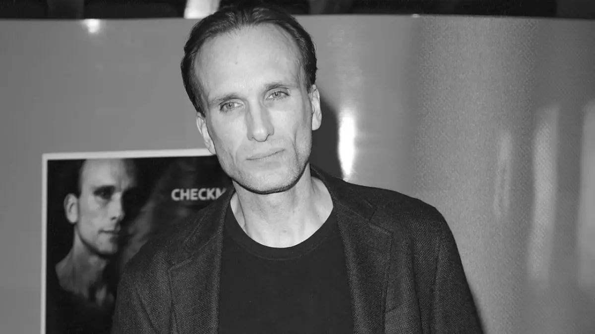 Hollywood’dan acı haber: Ünlü oyuncu Peter Greene evinde ölü bulundu haberinin görseli