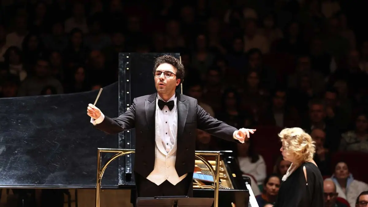 İsmet İnönü Mozart'ın eserleriyle anıldı haberinin görseli