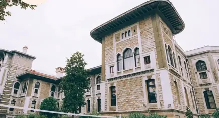 İstanbul Erkek Lisesi’nde taciz ve şiddet iddiaları: Okul müdürü açığa alındı