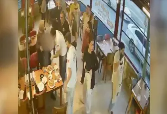 Lokantada hayat kurtaran müdahale: İşletme sahibi kalp krizi geçiren müşteriyi hayata döndürdü