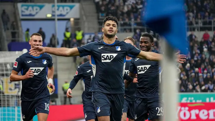 Ozan Kabak golle döndü: Hoffenheim, Hamburg'u 4-1'le geçti haberinin görseli