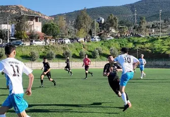 Ali İhsan’ın golü Yenifoçaspor’a galibiyet getirdi