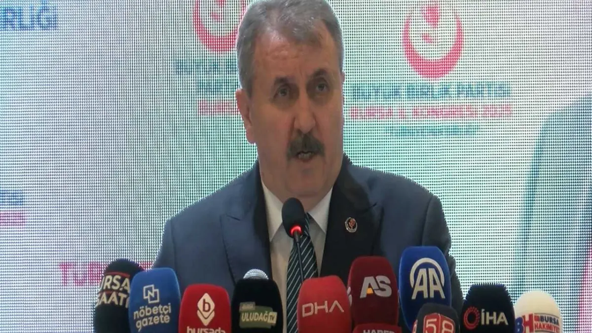 Destici'den Papa ziyareti ve İznik çıkışı: Geri almak isteyen aynı bedeli öder! haberinin görseli