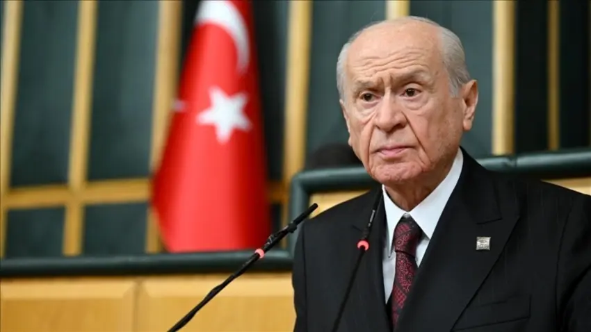 Bahçeli'den 15 Aralık Dünya Türk Dili Ailesi Günü mesajı haberinin görseli