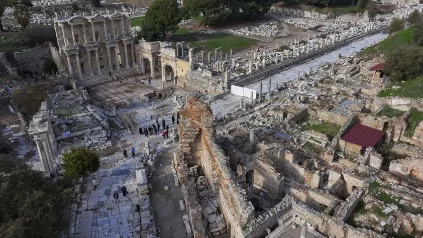 Efes Antik Kenti’nde turizm odaklı yeni projeler