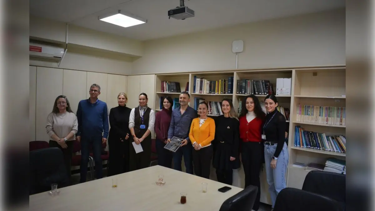 EÜ’den ergenlikte madde kullanımına karşı bilinçlendirme haberinin görseli