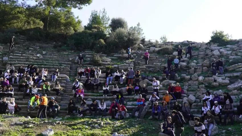 Büyükşehir’den üniversite öğrencilerine tarih ve doğa buluşması